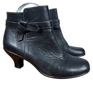 Softspots Black Leather Ankle Boots Booties Mid Heel Side Zip Comfort Shoes 8.5